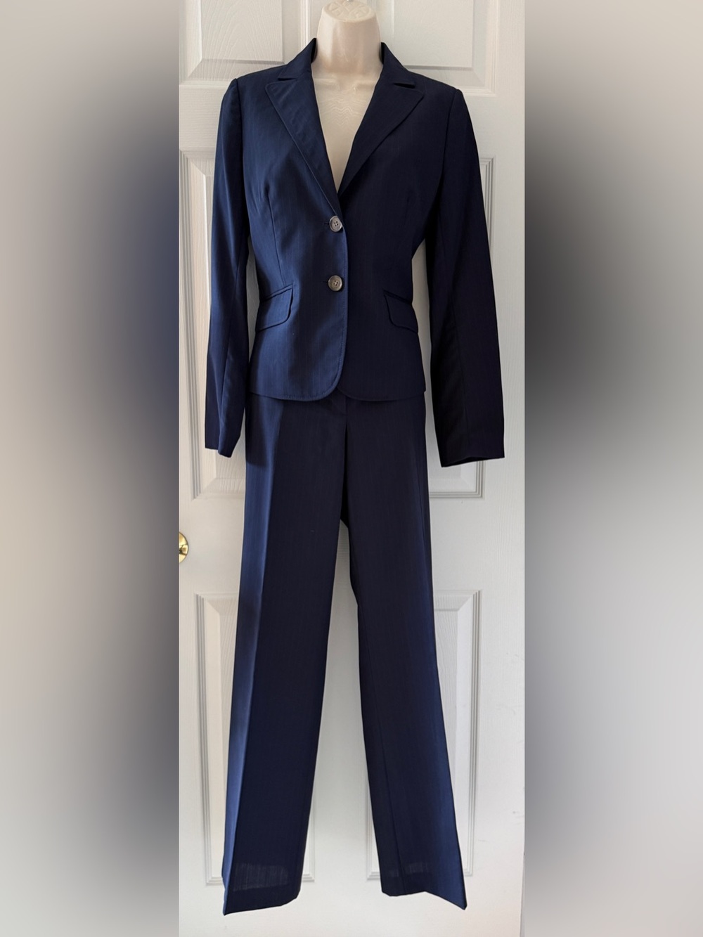 J. Crew Suiting Navy Pinstripe Lightweight Wool Pant Suit City Fit 6/8  *EUC*
